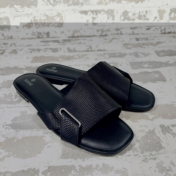 Susina Black Single Strap Slide Slipper Contemporary Sandals V638 - Picture 4 of 11